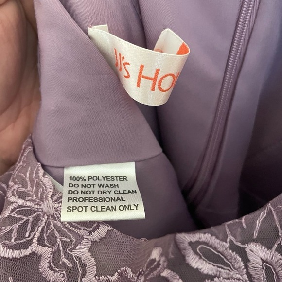 JJ’s House Formal Prom Wedding Dress Purple Size 4 - Picture 5 of 9